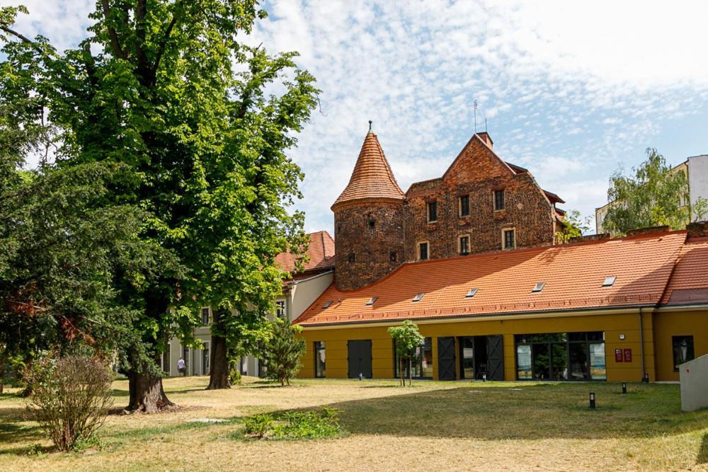 Bulwar Staromiejski Stare Centrum *